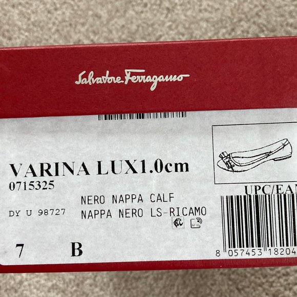 New Salvatore Ferragamo Varina Chain Flats - Picture 11 of 15